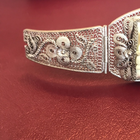 Vtg Chinese Filigree bracelet with Carved Bone - Picture 8 of 12